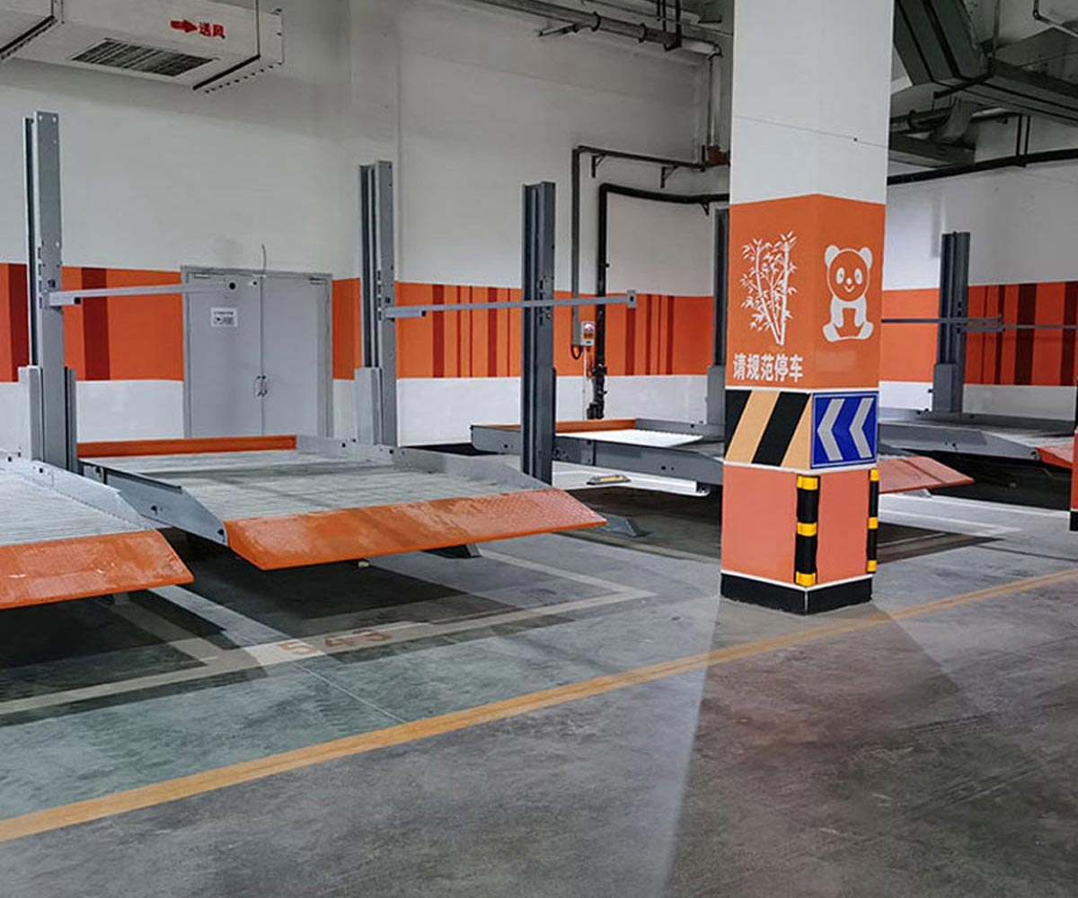 富民二層升降橫移式停車庫二手