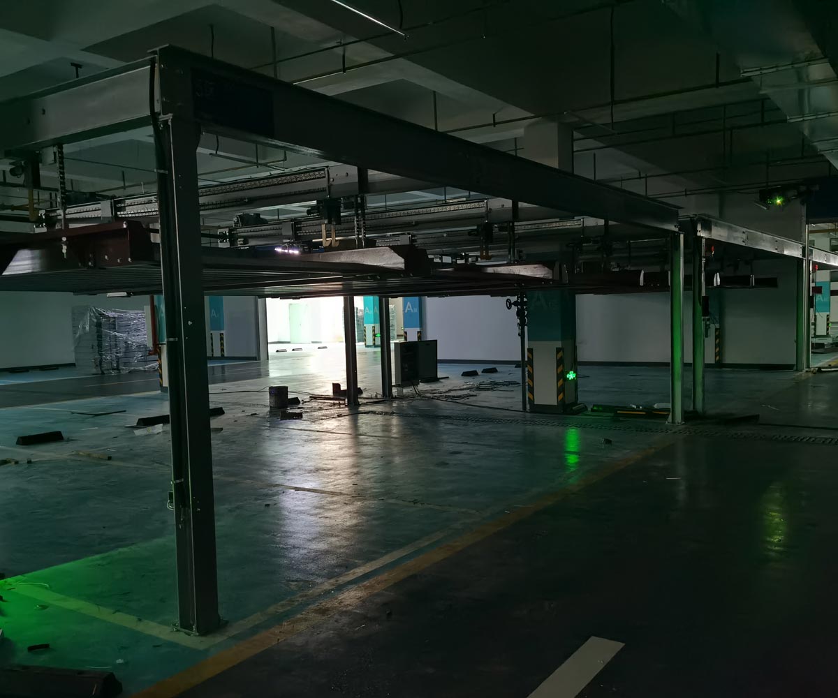 永勝單柱無避讓立體停車設(shè)備